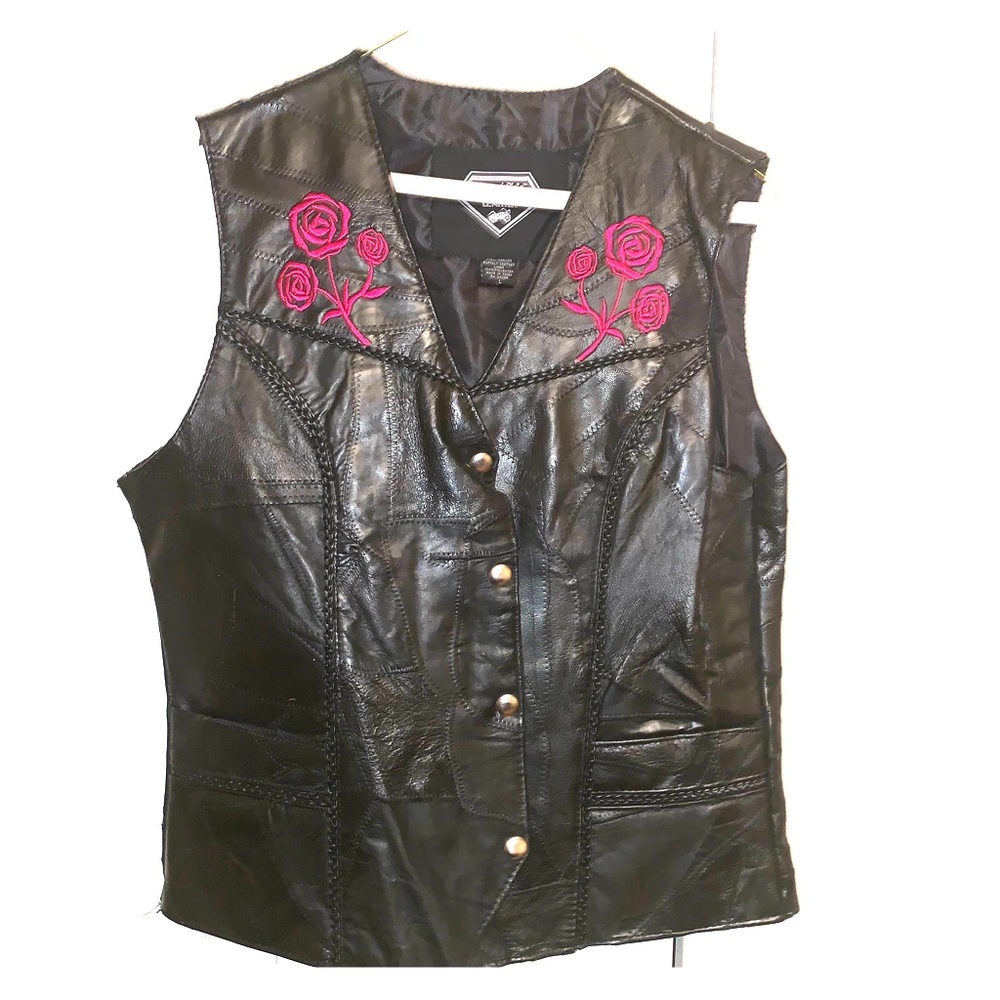 Diamond Plate Buffalo Leather Motorcycle Vest - Lg